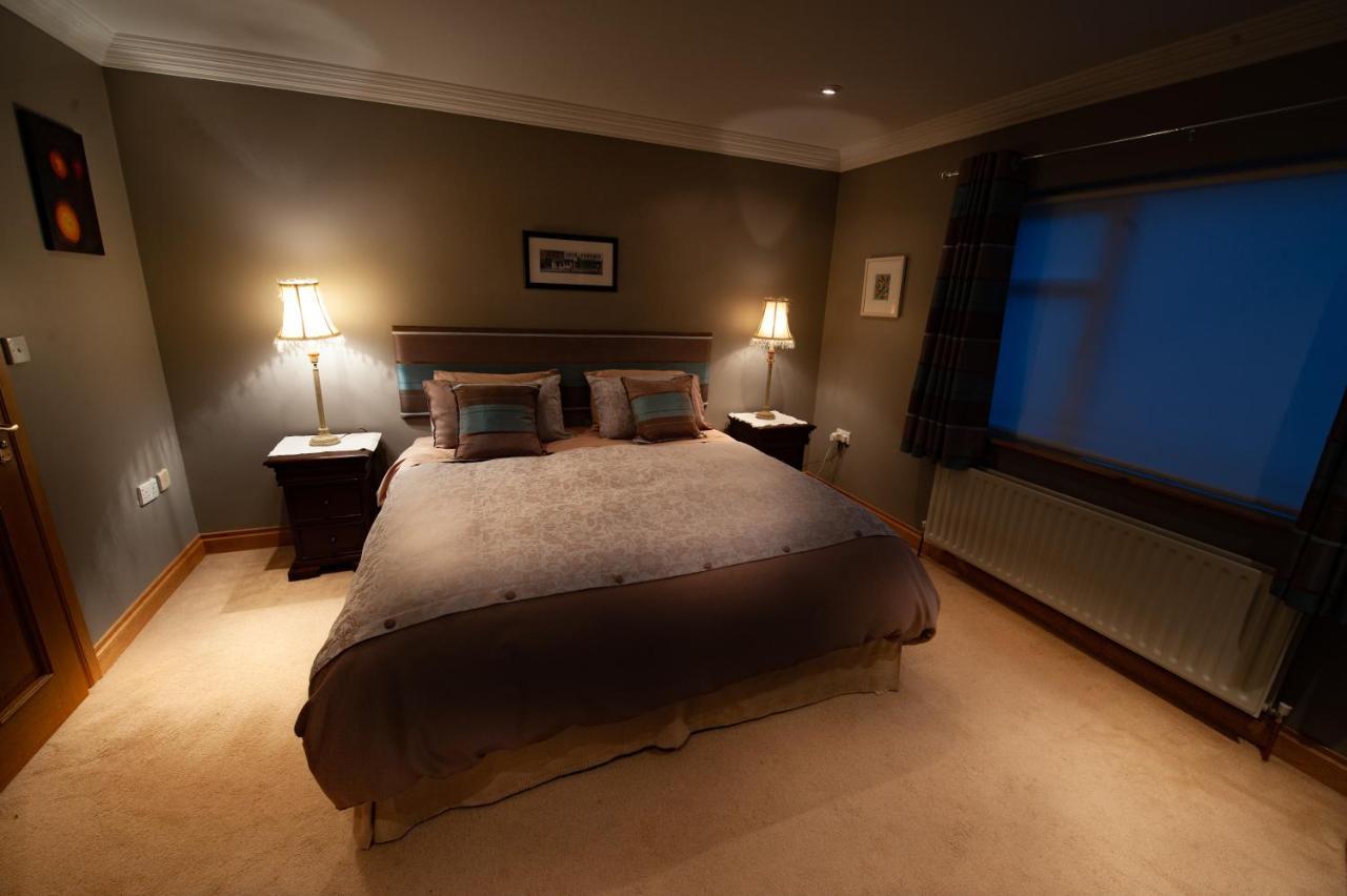 Lynster House Hotel Monaghan Bagian luar foto