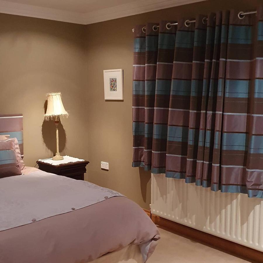 Lynster House Hotel Monaghan Bagian luar foto