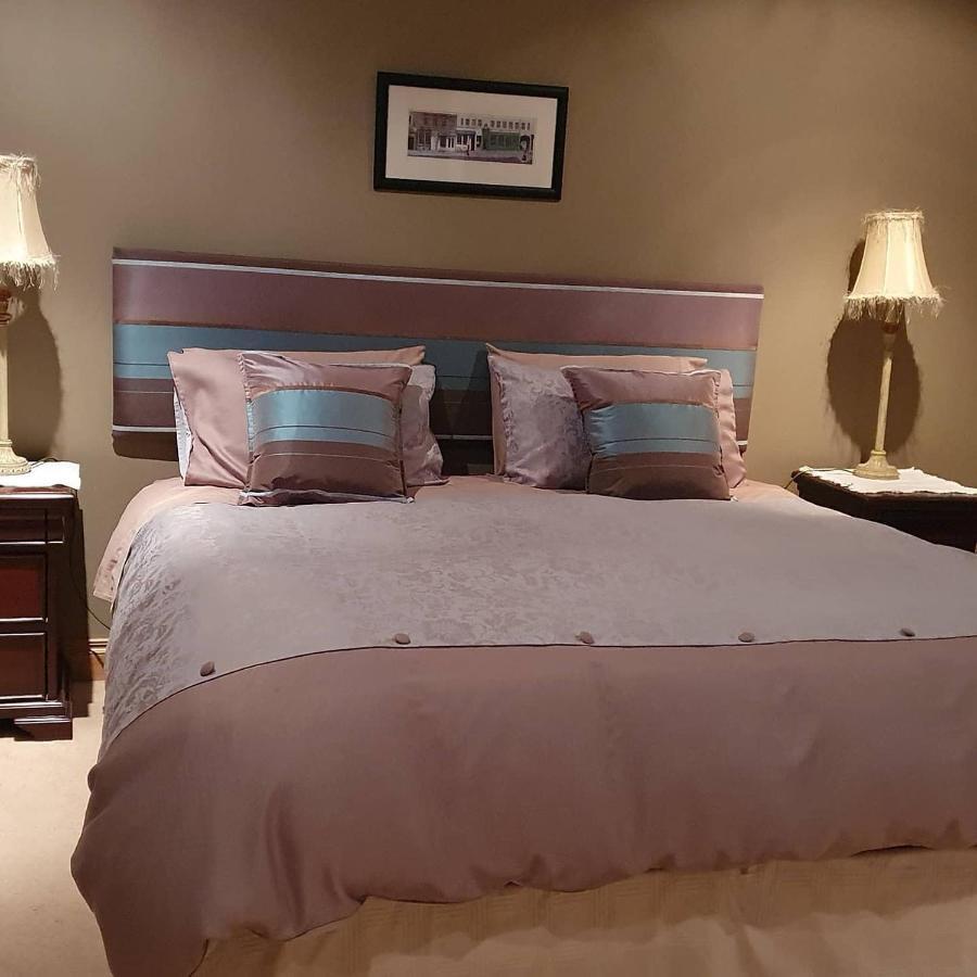 Lynster House Hotel Monaghan Bagian luar foto